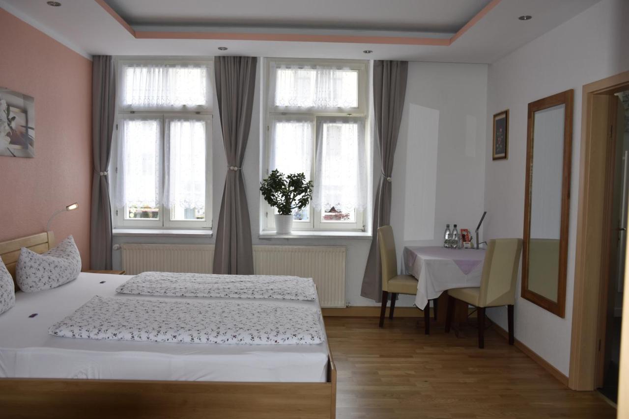 Hotel Garni Am Klostermarkt プラウエン エクステリア 写真